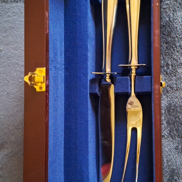 VTG Beautiful Hampton Silversmiths 2-piece Stainless Carving Set wooden box - Picture 2 of 8